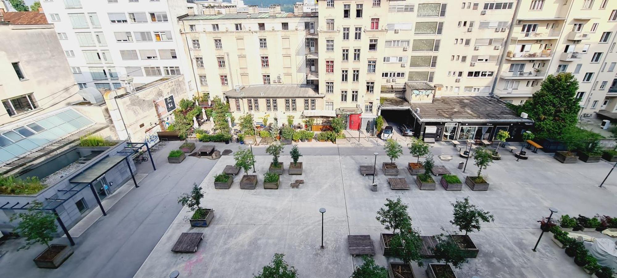 Little Plaza Duplex Apartment Ljubljana Luaran gambar